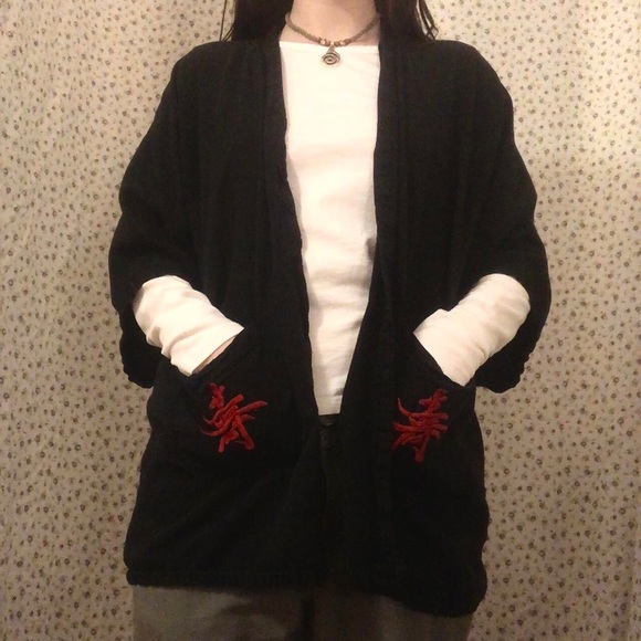 Robe - Picture 3 of 3